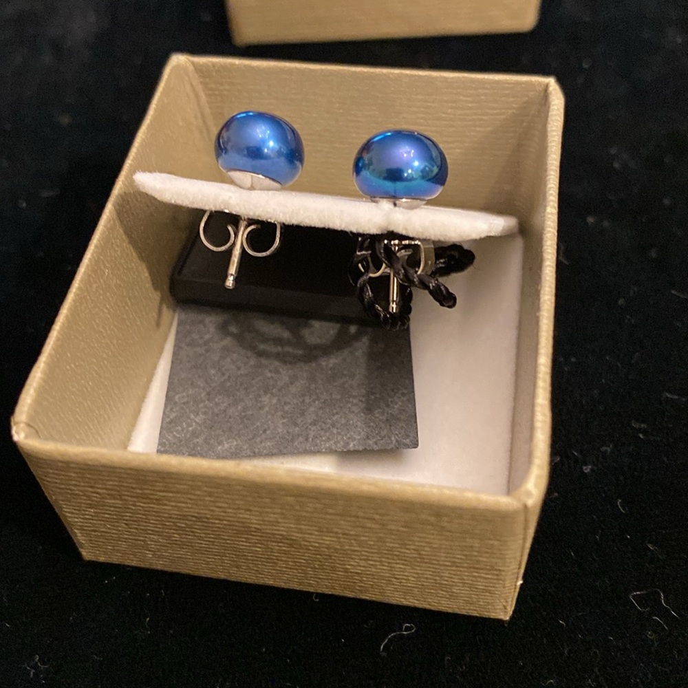 Honora Pearl earrings - Picture 3 of 3